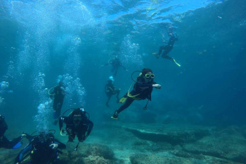 scuba-1